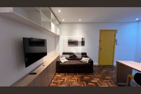 Sala  de kitnet/studio para alugar com 1 quarto, 44m² em Cerqueira César, São Paulo