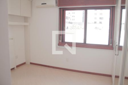 Suíte de apartamento para alugar com 3 quartos, 70m² em Menino Deus, Porto Alegre