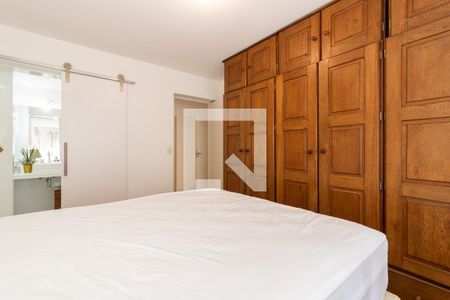 Suíte 1 de apartamento para alugar com 3 quartos, 150m² em Moema, São Paulo