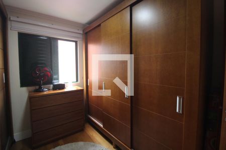 Quarto 1 de apartamento para alugar com 3 quartos, 64m² em Vila do Castelo, São Paulo