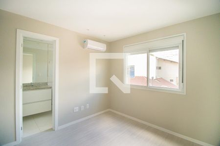 Suíte de apartamento para alugar com 1 quarto, 50m² em Passo D’areia, Porto Alegre