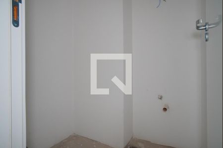 Lavabo de apartamento para alugar com 2 quartos, 77m² em Passo D’areia, Porto Alegre