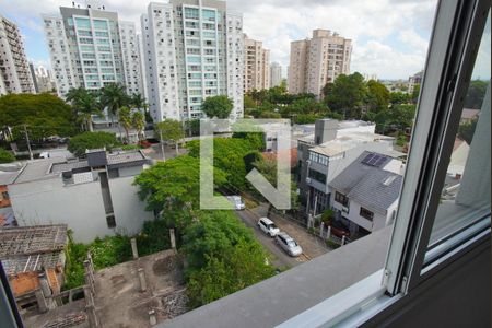 Suíte 1 - Vista de apartamento para alugar com 2 quartos, 77m² em Passo D’areia, Porto Alegre