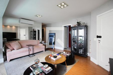 Sala de apartamento à venda com 2 quartos, 93m² em Vila Olímpia, São Paulo