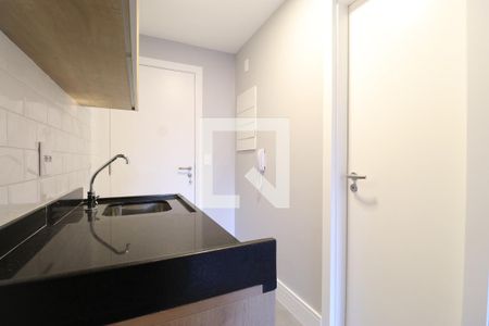 Cozinha de kitnet/studio para alugar com 1 quarto, 22m² em Água Branca, São Paulo