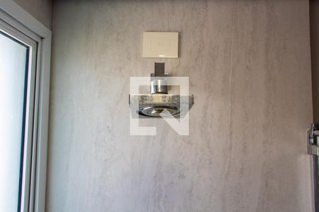 Casa de condomínio à venda com 240m², 2 quartos e 4 vagas Casa de condomínio à venda com 240m², 2 quartos e 4 vagasBANHEIRO 1 DA SUITE 2