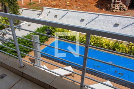 Casa de condomínio à venda com 240m², 2 quartos e 4 vagas Casa de condomínio à venda com 240m², 2 quartos e 4 vagasSACADA DA SUITE 1