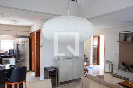 Casa de condomínio à venda com 240m², 2 quartos e 4 vagas Casa de condomínio à venda com 240m², 2 quartos e 4 vagasSALA DE JANTAR