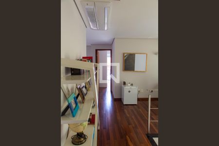 Casa de condomínio à venda com 240m², 2 quartos e 4 vagas Casa de condomínio à venda com 240m², 2 quartos e 4 vagasESCRITÓRIO PISO SUPERIOR