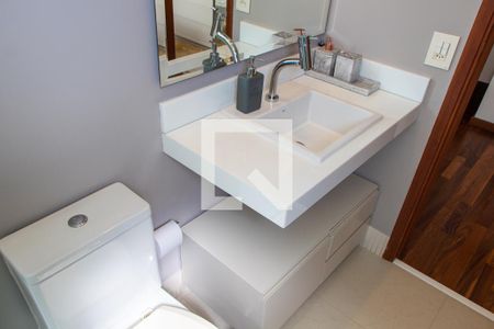 Casa de condomínio à venda com 240m², 2 quartos e 4 vagas Casa de condomínio à venda com 240m², 2 quartos e 4 vagasBANHEIRO 2 DA SUITE 2