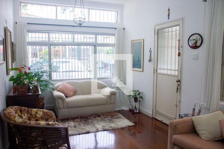 Sala de casa para alugar com 4 quartos, 250m² em Jardim Jussara, São Paulo