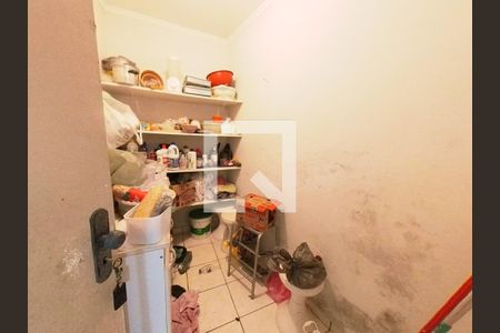 Casa à venda com 130m², 2 quartos e 2 vagas Casa à venda com 130m², 2 quartos e 2 vagasDispensa