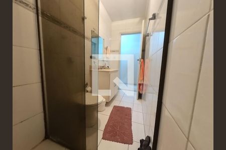 Casa à venda com 130m², 2 quartos e 2 vagas Casa à venda com 130m², 2 quartos e 2 vagasBanheiro Superior