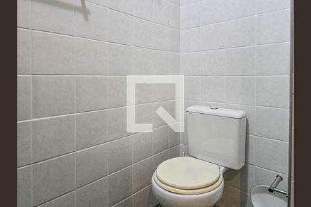 Apartamento para alugar com 235m², 4 quartos e 2 vagas Apartamento para alugar com 235m², 4 quartos e 2 vagasBanheiro Social