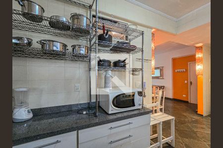 Apartamento para alugar com 235m², 4 quartos e 2 vagas Apartamento para alugar com 235m², 4 quartos e 2 vagasCozinha