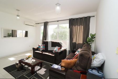 Sala de apartamento à venda com 2 quartos, 60m² em Santana, Porto Alegre