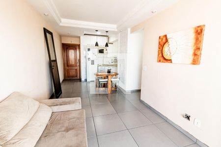 Sala de apartamento à venda com 3 quartos, 74m² em Vila Valparaiso, Santo André