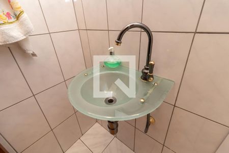 Lavabo de casa à venda com 5 quartos, 280m² em Parque Sao Domingos, São Paulo