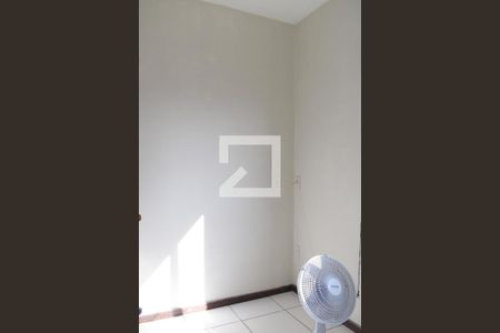 Quarto 2 de apartamento para alugar com 2 quartos, 48m² em Centro, Curitiba