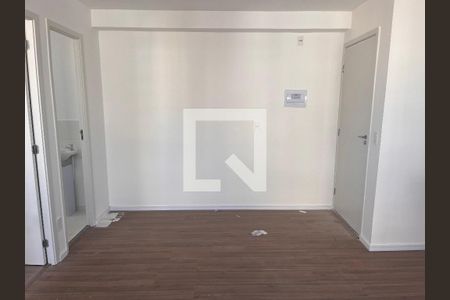 Sala e cozinha integrada de apartamento para alugar com 1 quarto, 32m² em Água Branca, São Paulo