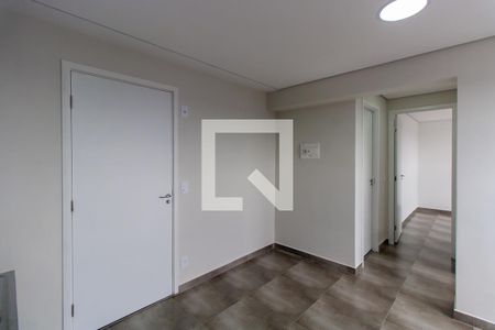 Sala de apartamento para alugar com 2 quartos, 34m² em Vila Tolstoi, São Paulo