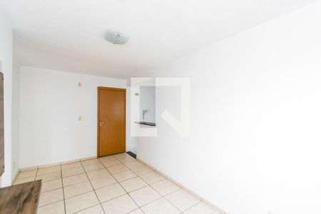 Sala de apartamento para alugar com 2 quartos, 57m² em Parada de Lucas, Rio de Janeiro