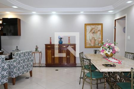 Sala de casa à venda com 4 quartos, 400m² em Cerâmica, São Caetano do Sul