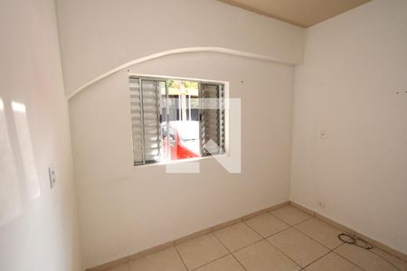 Quarto de casa para alugar com 1 quarto, 32m² em Jardim Satélite, São Paulo