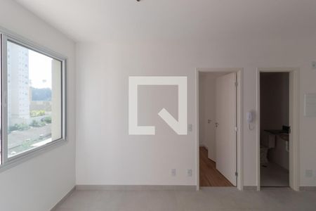 Sala de apartamento para alugar com 2 quartos, 34m² em Santo Amaro, São Paulo