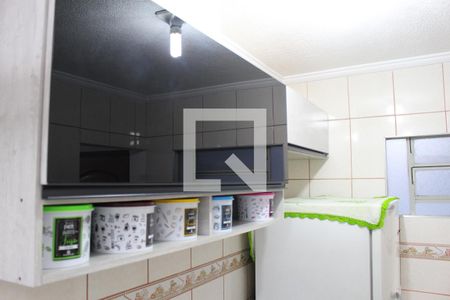 cozinha de apartamento para alugar com 2 quartos, 56m² em Jd S Teresinha, São Paulo