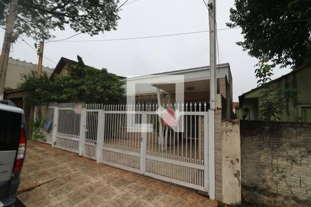 Fachada de casa à venda com 2 quartos, 220m² em Jardim do Colégio (zona Norte), São Paulo