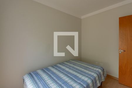 Quarto 1 de apartamento para alugar com 2 quartos, 52m² em São João Batista, Belo Horizonte