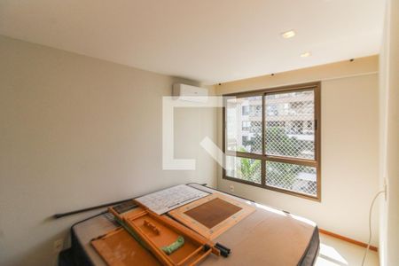 Suíte de apartamento à venda com 3 quartos, 82m² em Recreio dos Bandeirantes, Rio de Janeiro