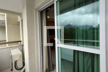 Studio à venda com 37m², 1 quarto e 1 vaga Studio à venda com 37m², 1 quarto e 1 vagaVaranda