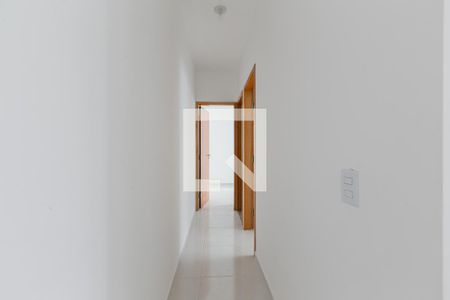Corredor / Quartos de apartamento à venda com 2 quartos, 55m² em Cidade Antônio Estevão de Carvalho, São Paulo
