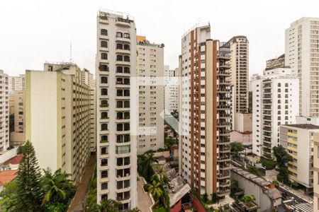 Sala - Vista de apartamento à venda com 3 quartos, 176m² em Santa Cecília, São Paulo