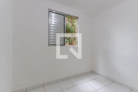 Quarto 1 de apartamento para alugar com 2 quartos, 45m² em Conjunto Habitacional Jova Rural, São Paulo
