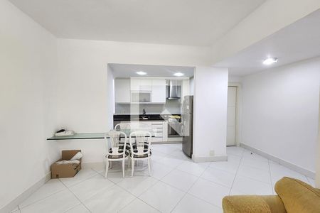 Sala de apartamento à venda com 3 quartos, 70m² em Flamengo, Rio de Janeiro