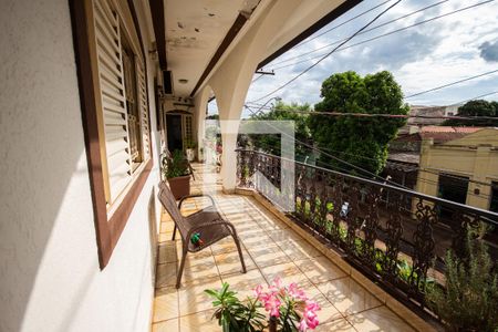 Sacada da Sala de casa para alugar com 3 quartos, 250m² em Vila Virginia, Ribeirão Preto
