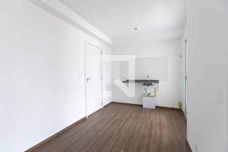Sala / Cozinha de apartamento para alugar com 2 quartos, 31m² em Cidade Antônio Estêvão de Carvalho, São Paulo