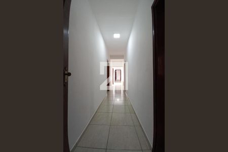 Corredor de casa à venda com 4 quartos, 258m² em Jardim Leonor, Campinas