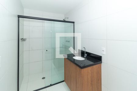 Banheiro de kitnet/studio à venda com 1 quarto, 22m² em Vila Esperança, São Paulo