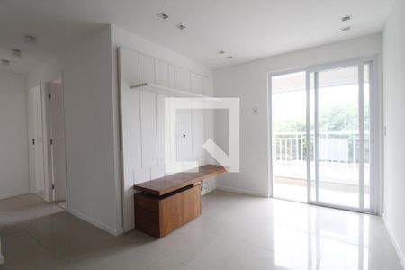 Sala de apartamento à venda com 3 quartos, 73m² em Jacarepaguá, Rio de Janeiro