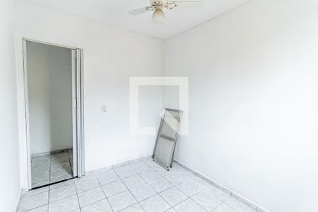 Quarto 2 de apartamento para alugar com 2 quartos, 49m² em Parque das Nações, Santo André