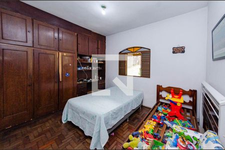 Casa para alugar com 220m², 3 quartos e 2 vagas Casa para alugar com 220m², 3 quartos e 2 vagasQuarto 2