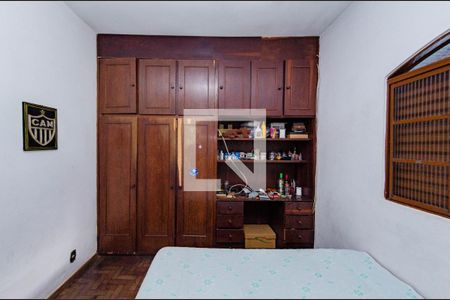 Casa para alugar com 220m², 3 quartos e 2 vagas Casa para alugar com 220m², 3 quartos e 2 vagasQuarto 2