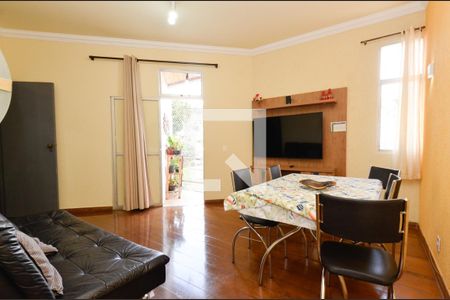 Sala de apartamento à venda com 2 quartos, 90m² em Serra, Belo Horizonte