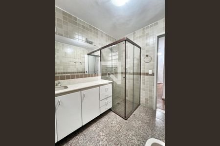 Banheiro de apartamento à venda com 4 quartos, 160m² em Santo Antônio, Belo Horizonte