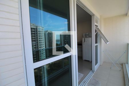 Varanda de apartamento para alugar com 2 quartos, 74m² em Barra da Tijuca, Rio de Janeiro
