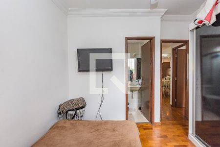 Suíte de apartamento à venda com 3 quartos, 59m² em Buritis, Belo Horizonte